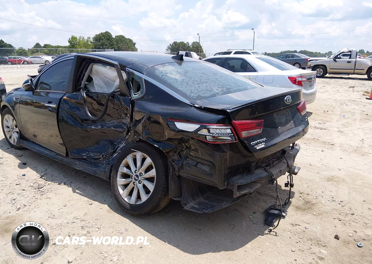 2018 Kia Optima S VIN:5XXGT4L31JG190183 - 6