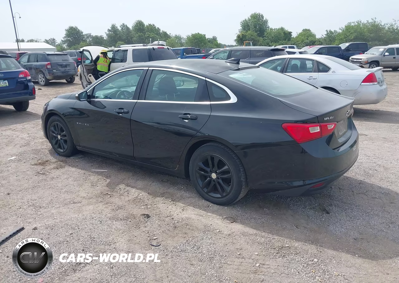 2017 Chevrolet Malibu 1Lt VIN:1G1ZE5ST3HF210185 - 3