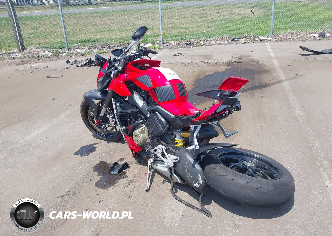 2021 Ducati Streetfighter V4-V4S VIN:ZDMFAKNW7MB006330 - 3