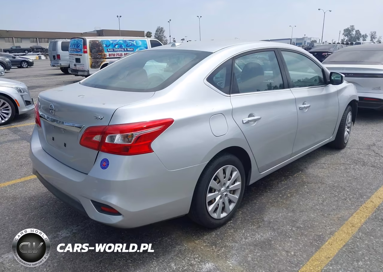 2017 Nissan Sentra Sv VIN:3N1AB7AP4HY339979 - 4