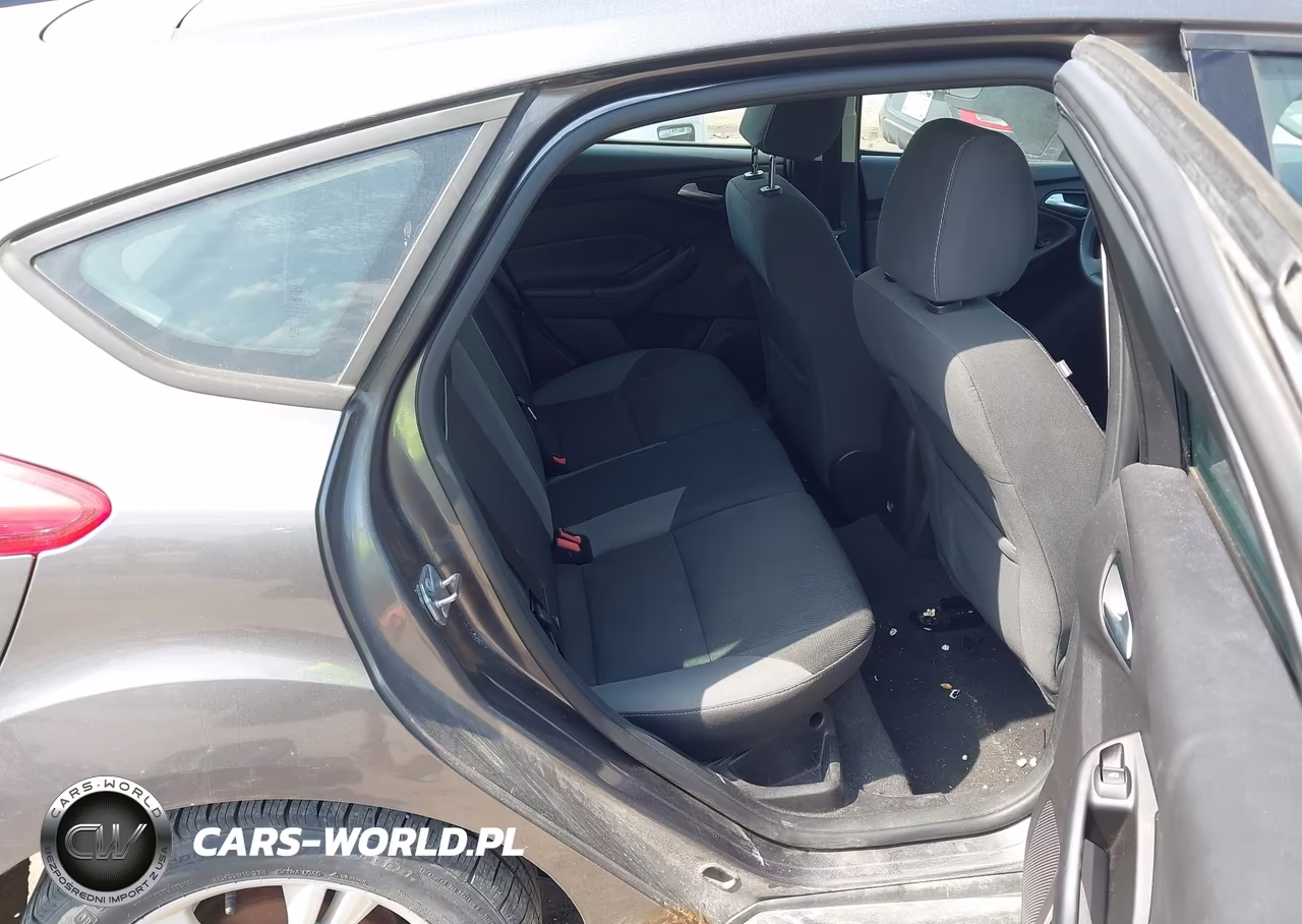 2014 Ford Focus Se VIN:1FADP3K28EL439651 - 8