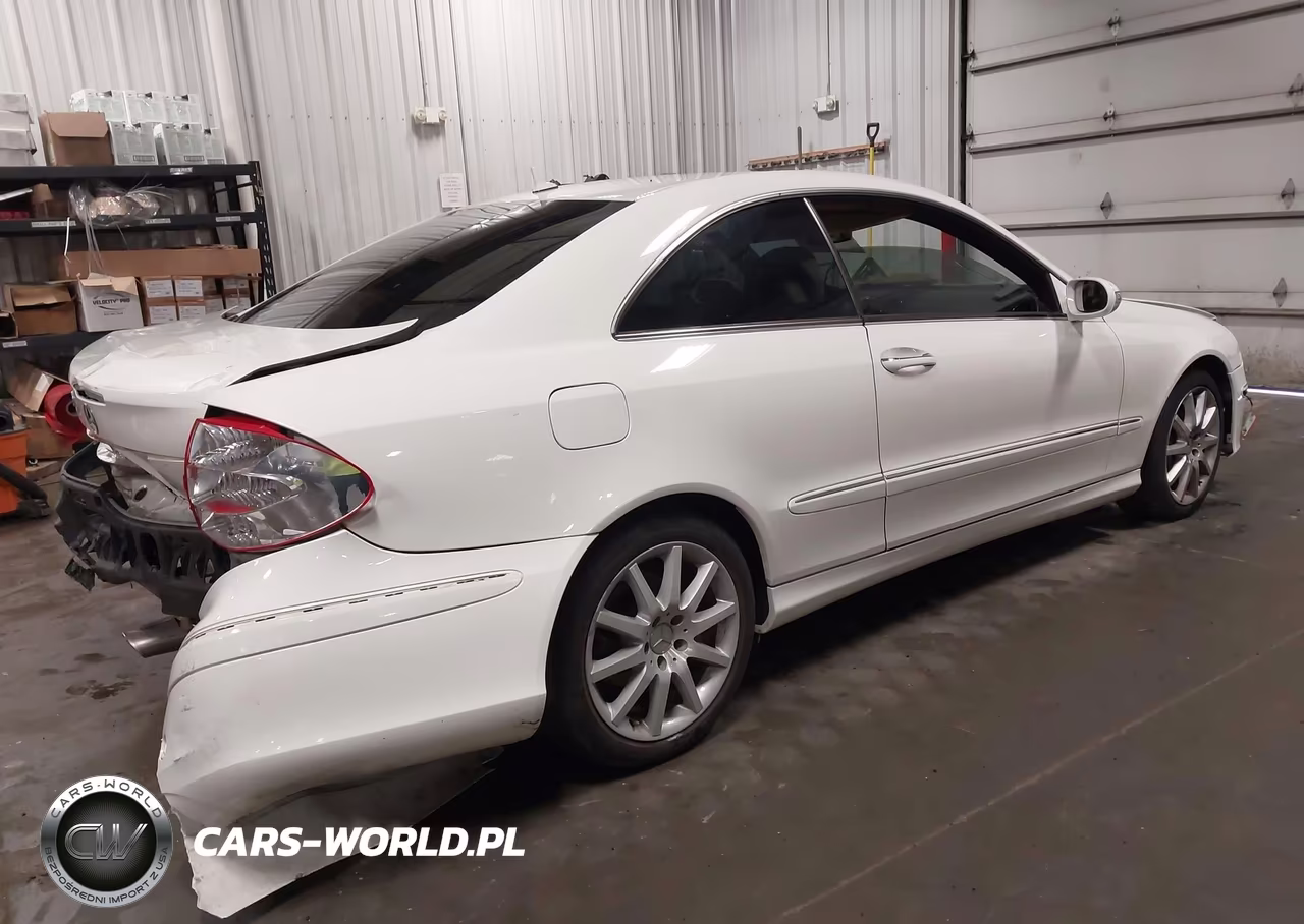 2007 Mercedes-Benz Clk 350 VIN:WDBTJ56H17F208916 - 4