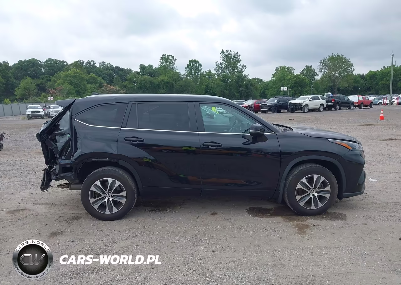 2023 Toyota Highlander Xle VIN:5TDKDRBH2PS526593 - 14