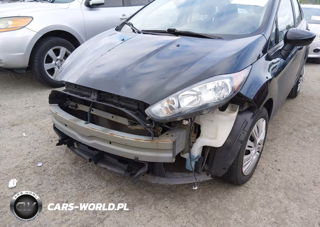 2018 Ford Fiesta S VIN:3FADP4AJ2JM103954 - 15