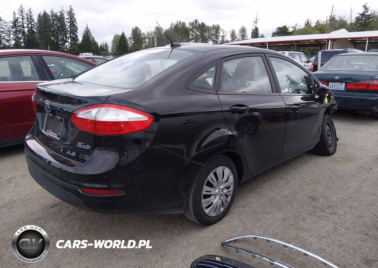 2018 Ford Fiesta S VIN:3FADP4AJ2JM103954 - 4