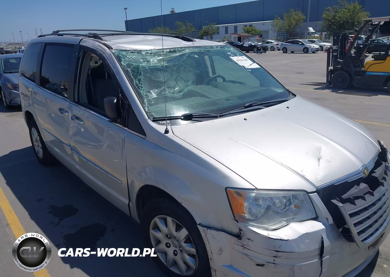 2009 Chrysler Town & Country Lx VIN:2A8HR44EX9R572341 - 11