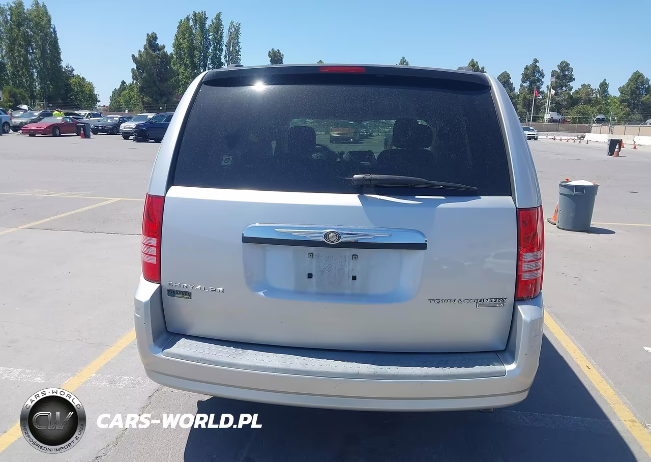 2009 Chrysler Town & Country Lx VIN:2A8HR44EX9R572341 - 16