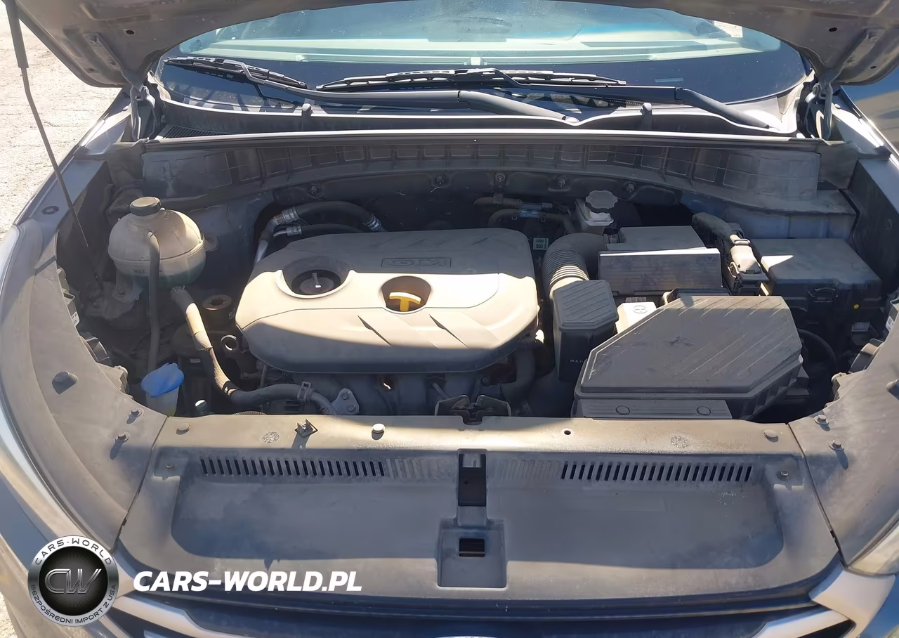 2018 Hyundai Tucson Se VIN:KM8J23A43JU682797 - 5
