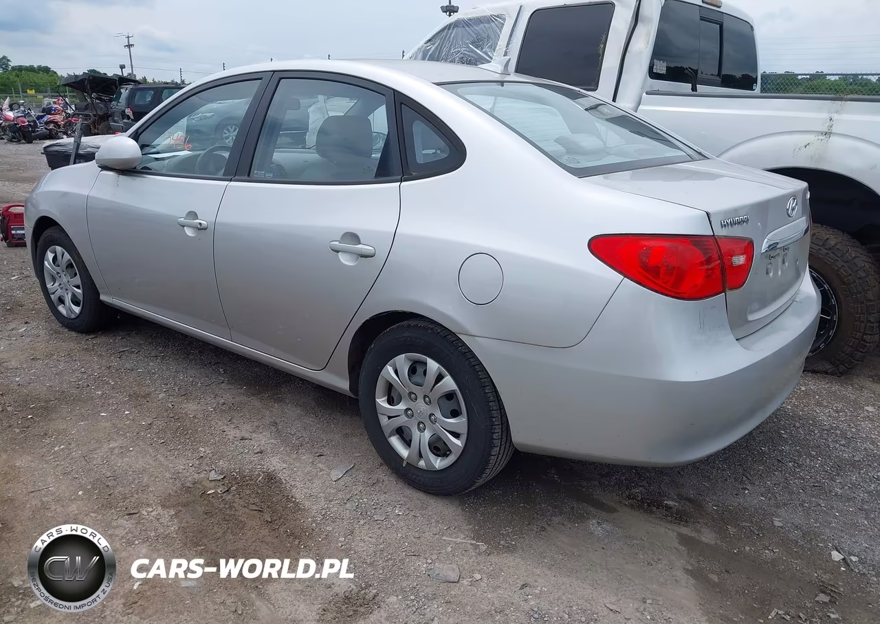 2010 Hyundai Elantra Gls VIN:KMHDU4ADXAU182424 - 3