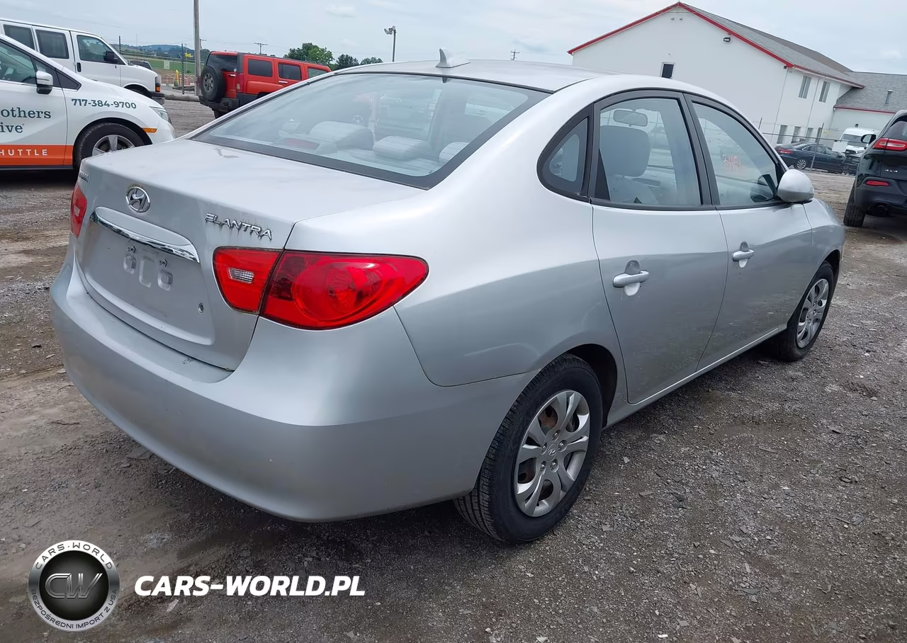 2010 Hyundai Elantra Gls VIN:KMHDU4ADXAU182424 - 4