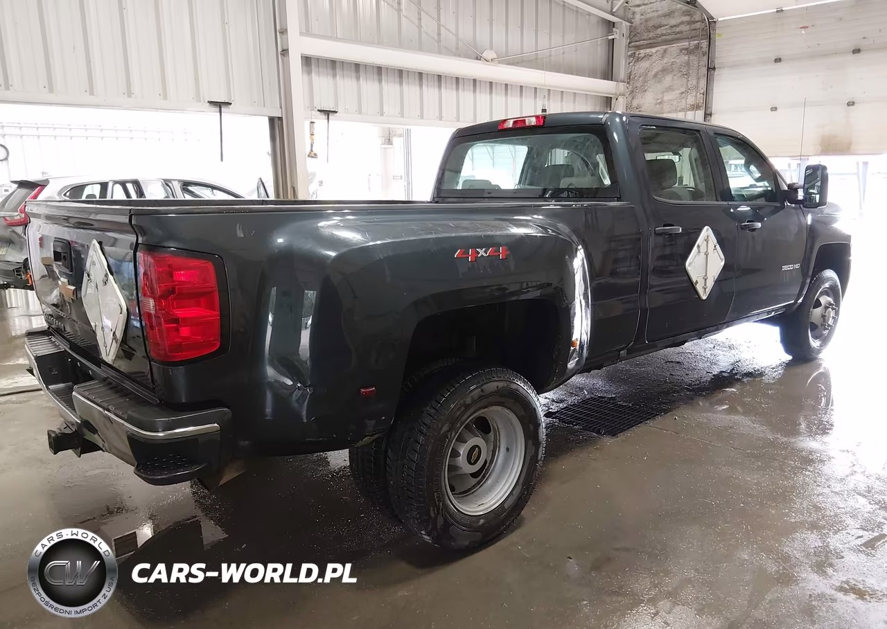 2018 Chevrolet Silverado 3500Hd Wt VIN:1GC4KYCG9JF270927 - 4