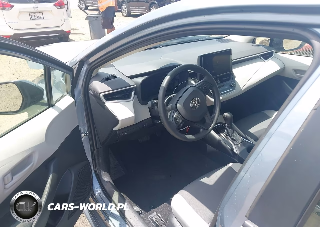 2026 Toyota Corolla Hybrid Hybrid Le VIN:JTDBCMFE8T3140858 - 18