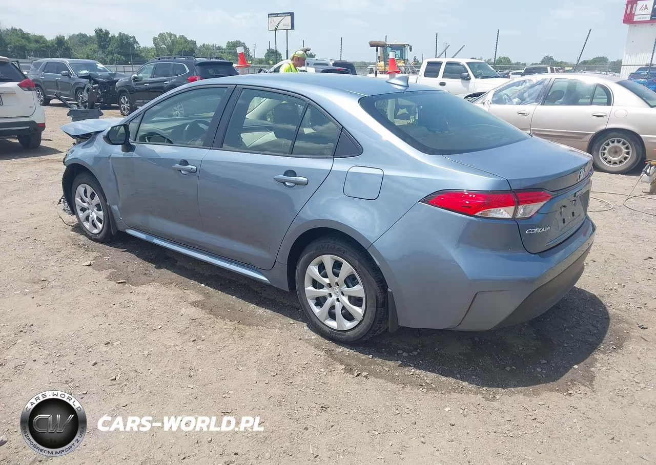 2026 Toyota Corolla Hybrid Hybrid Le VIN:JTDBCMFE8T3140858 - 3