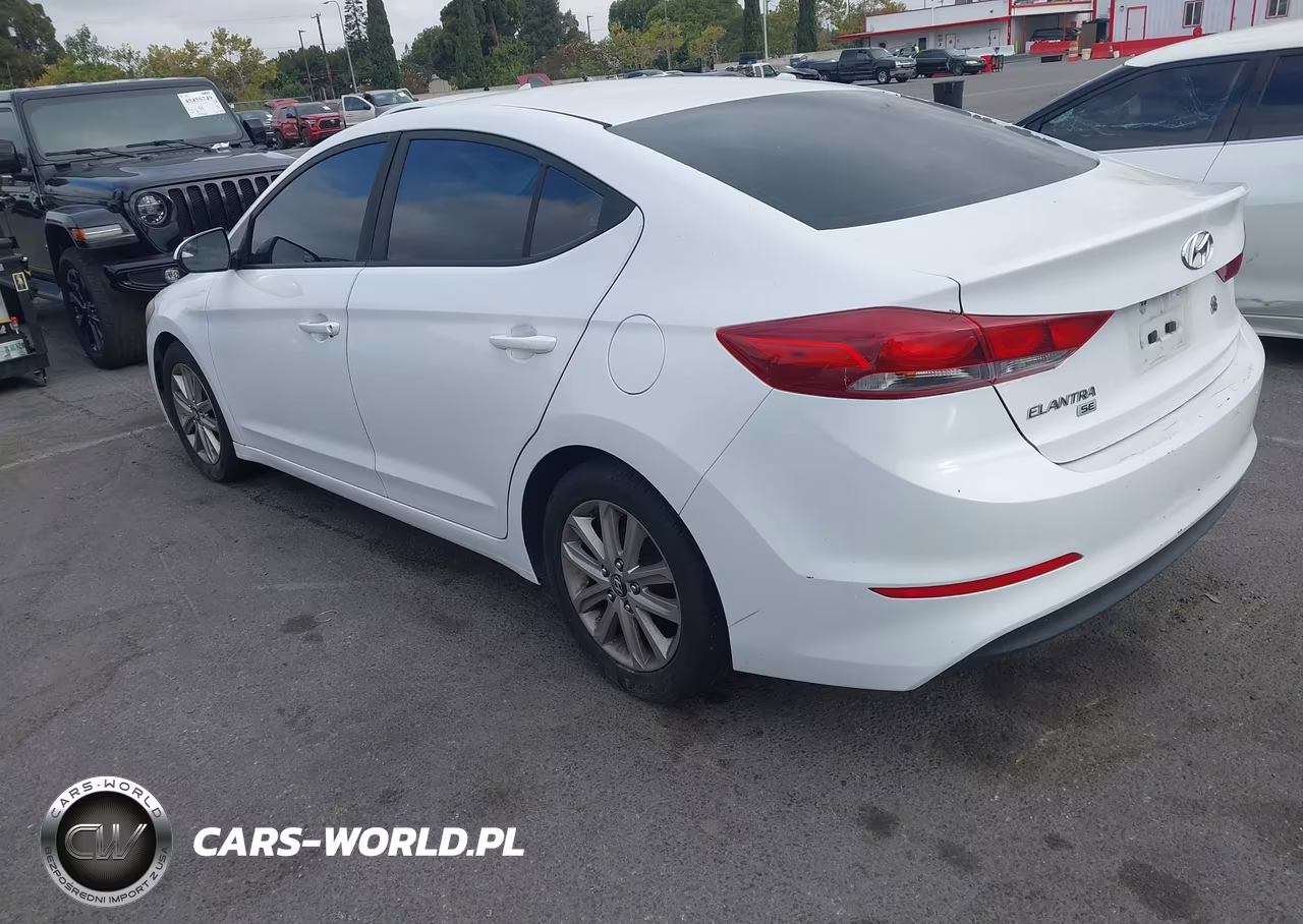 2018 Hyundai Elantra Se VIN:5NPD74LF5JH303090 - 3