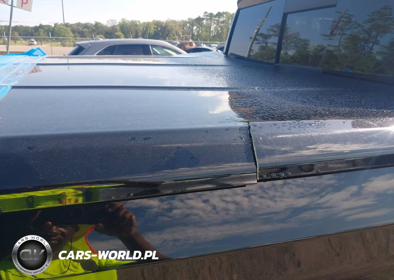 2019 Chevrolet Silverado 1500 High Country VIN:1GCUYHELXKZ299748 - 6