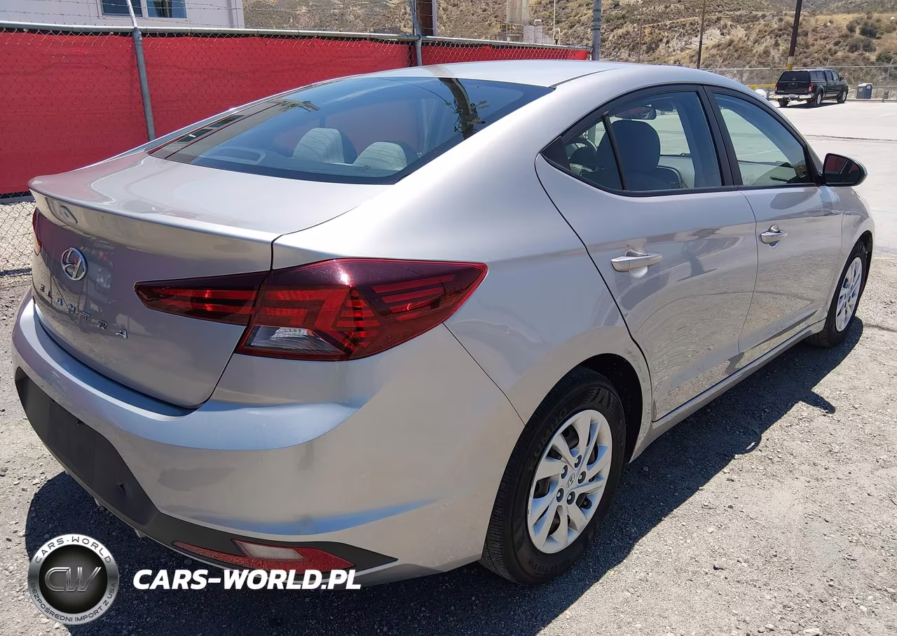 2020 Hyundai Elantra Se VIN:5NPD74LF4LH603240 - 4