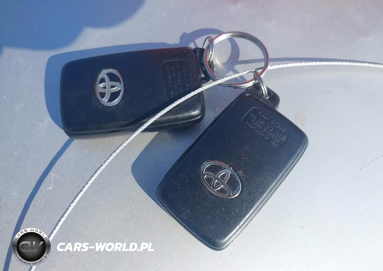 2010 Toyota Prius Iii VIN:JTDKN3DU1A0219950 - 11