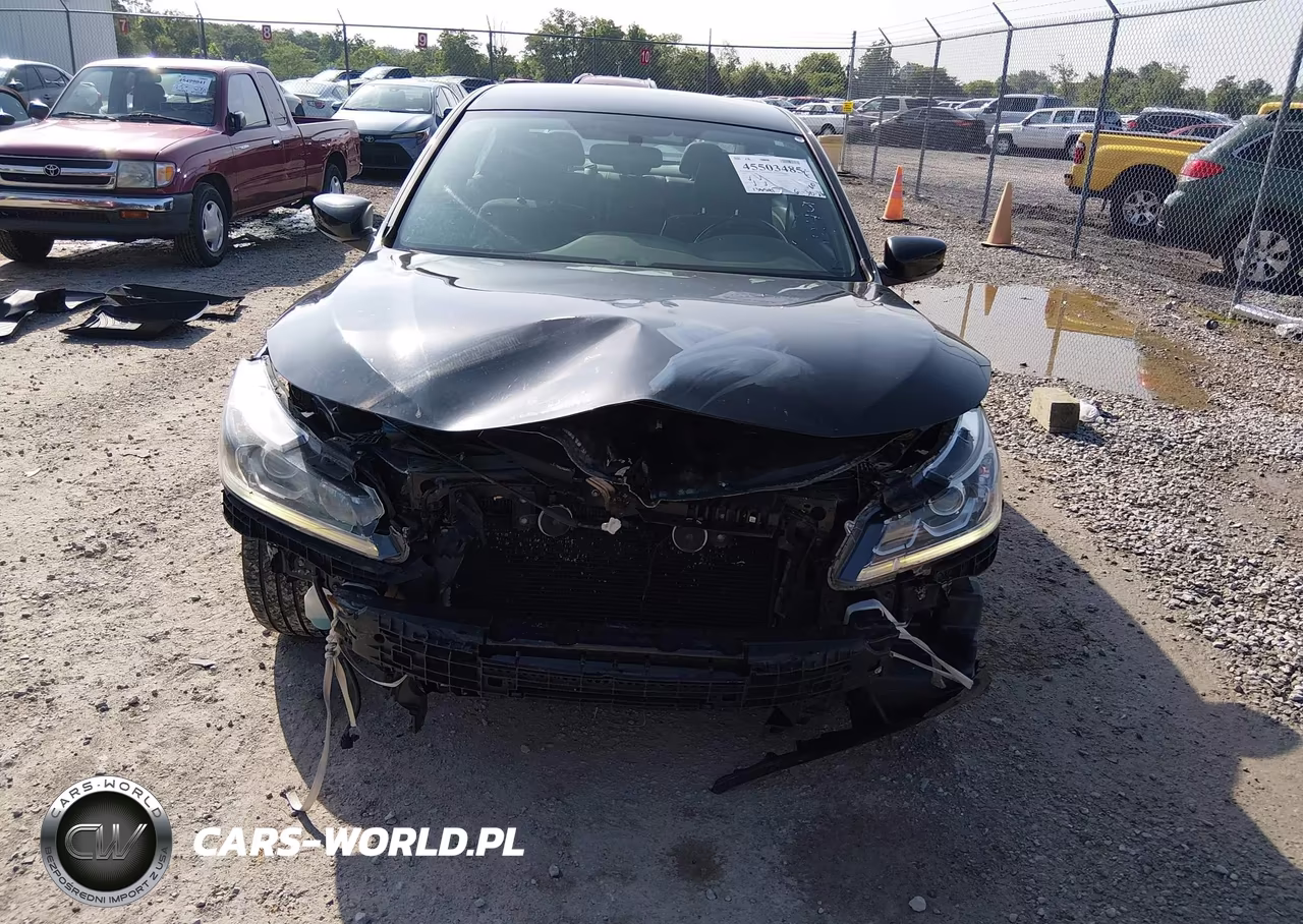 2016 Honda Accord Sport VIN:1HGCR2F58GA084995 - 13
