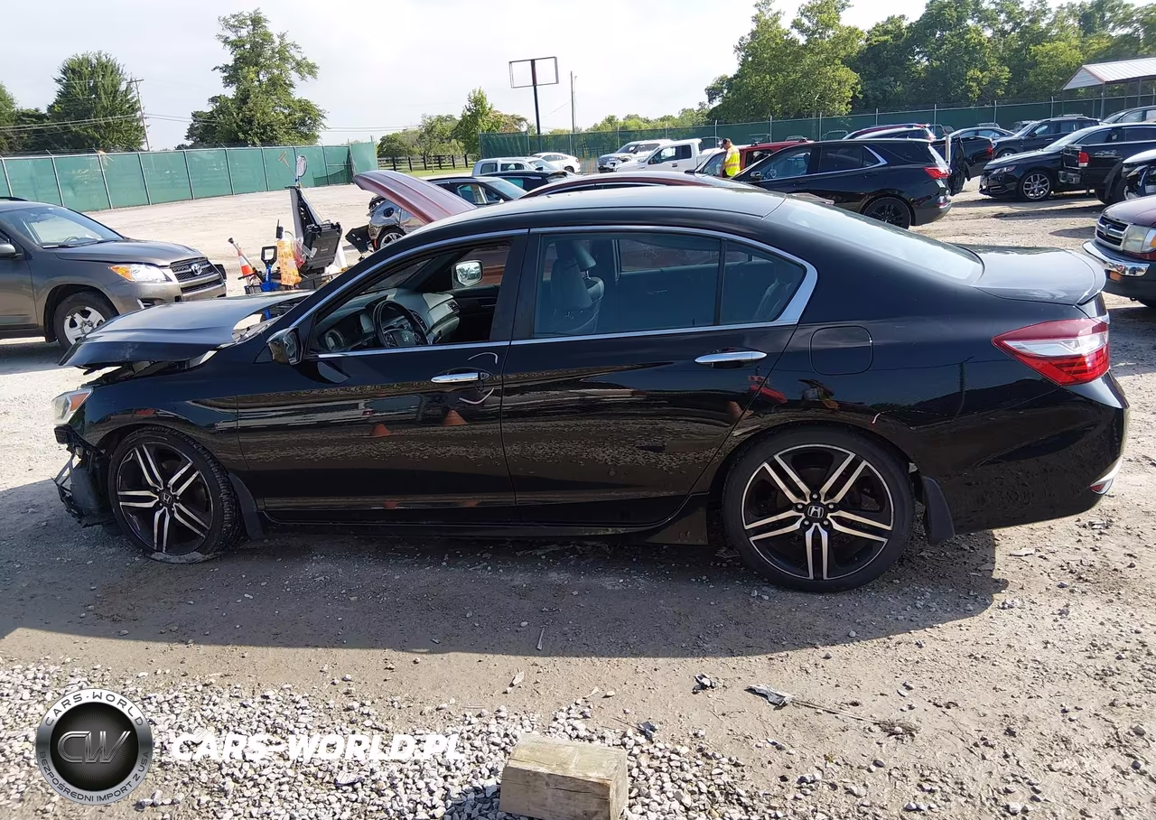 2016 Honda Accord Sport VIN:1HGCR2F58GA084995 - 15