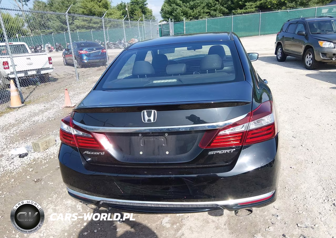 2016 Honda Accord Sport VIN:1HGCR2F58GA084995 - 17
