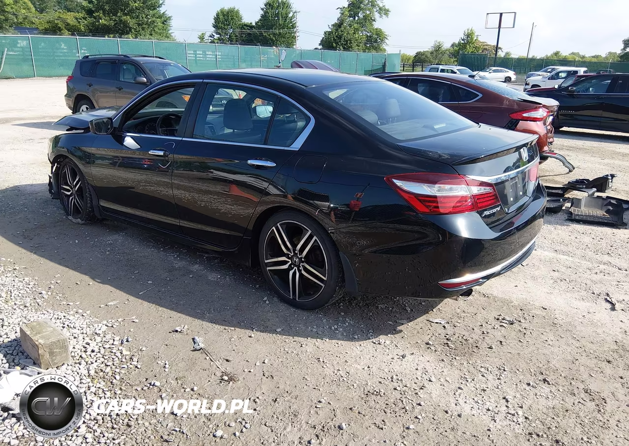 2016 Honda Accord Sport VIN:1HGCR2F58GA084995 - 3