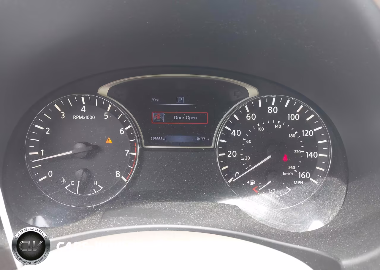 2017 Nissan Altima 2.5 S VIN:1N4AL3AP3HC137068 - 7