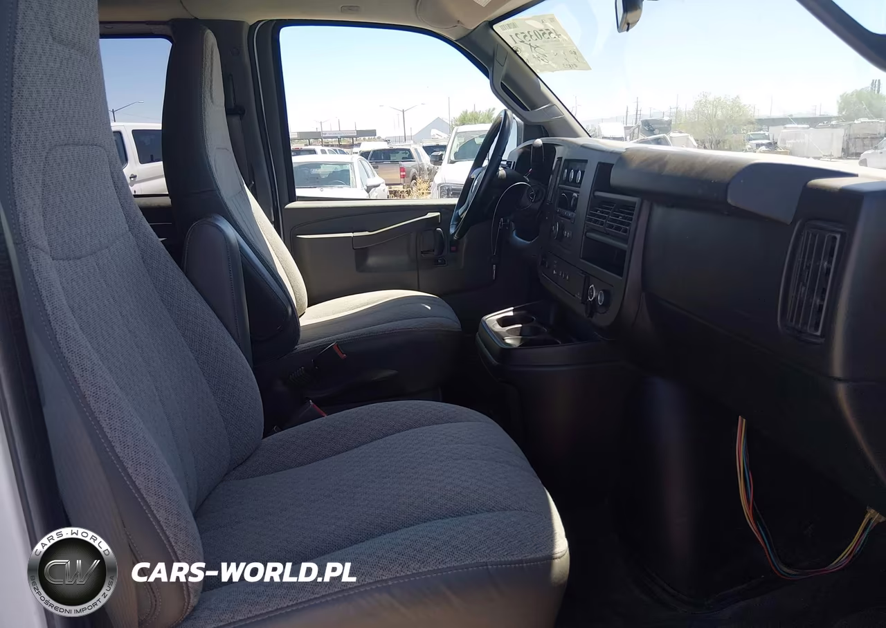 2019 Chevrolet Express 3500 Ls VIN:1GAZGNFG9K1290264 - 5