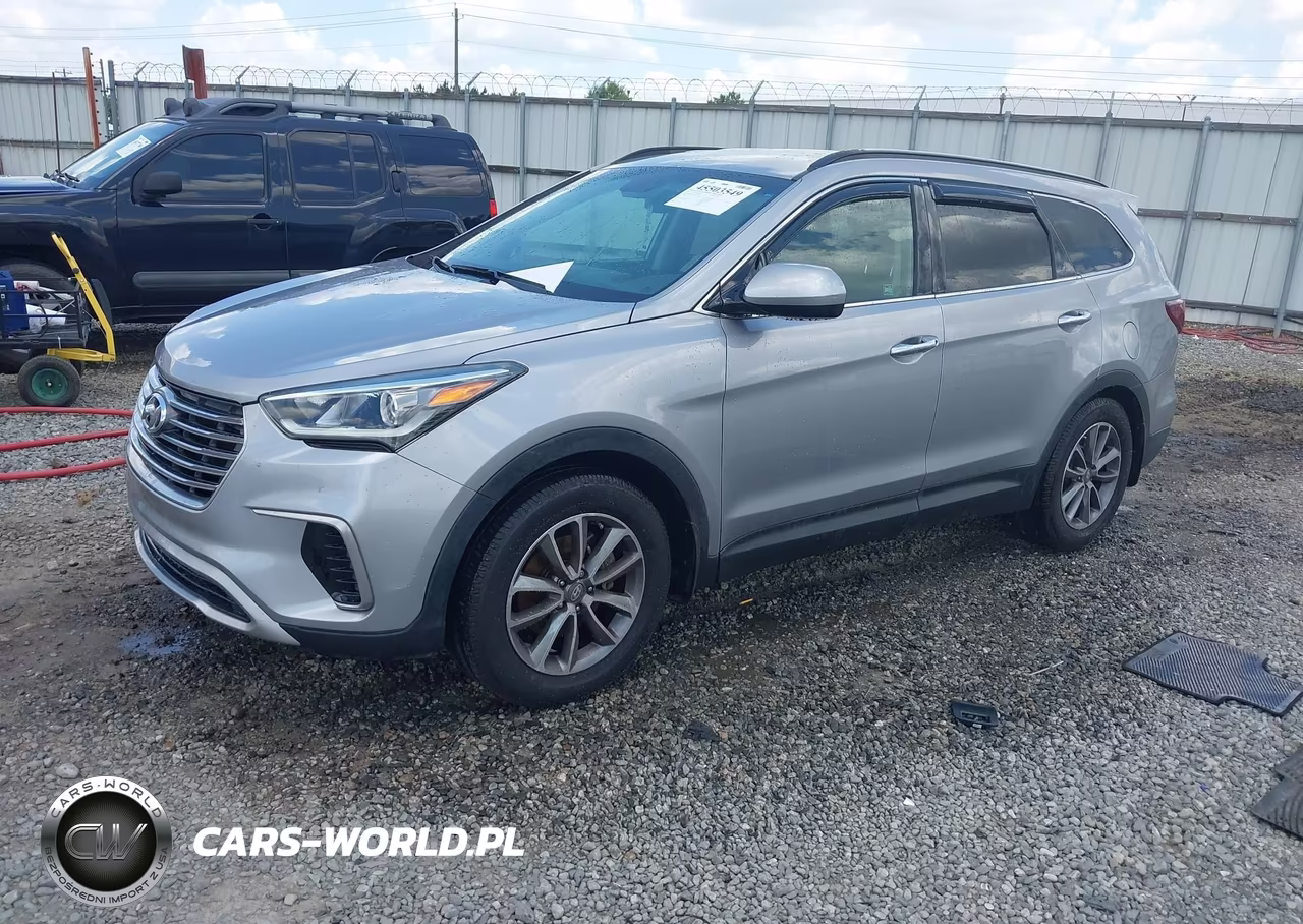 2018 Hyundai Santa Fe Se VIN:KM8SM4HF6JU267128 - 2