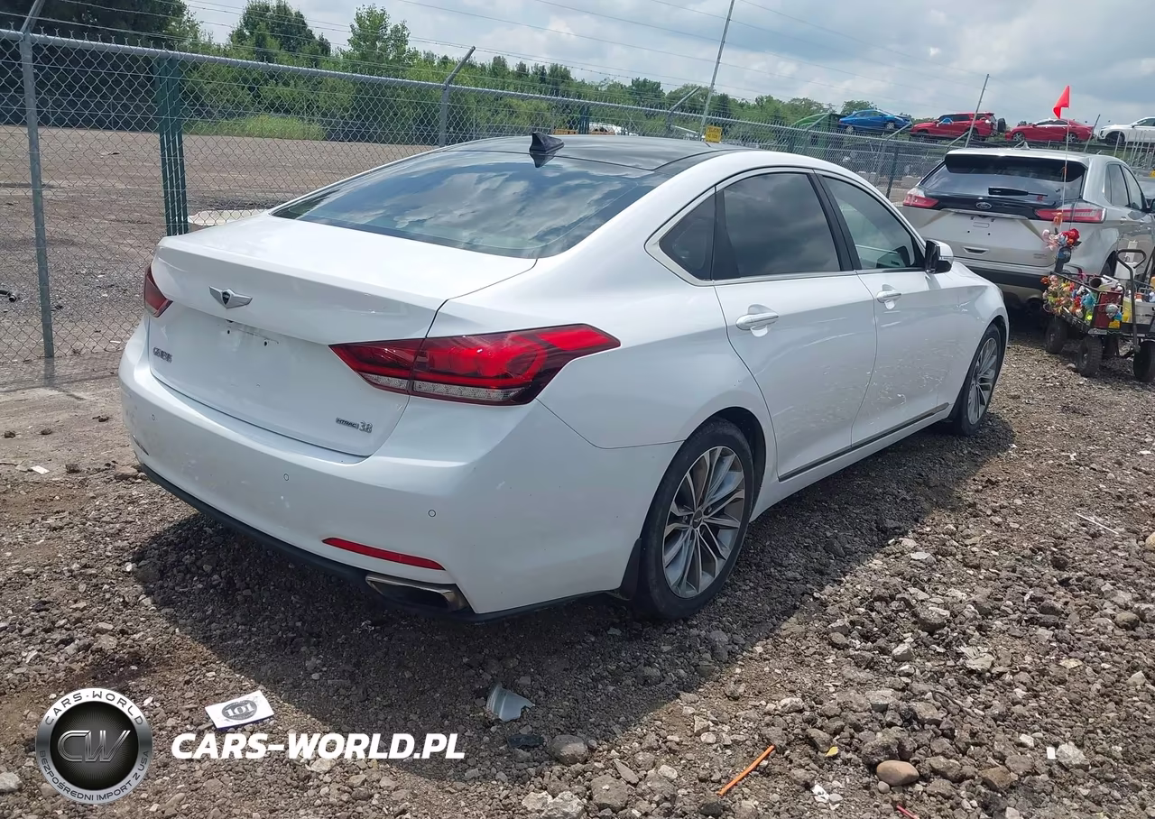 2015 Hyundai Genesis 3.8 VIN:KMHGN4JE0FU080558 - 4