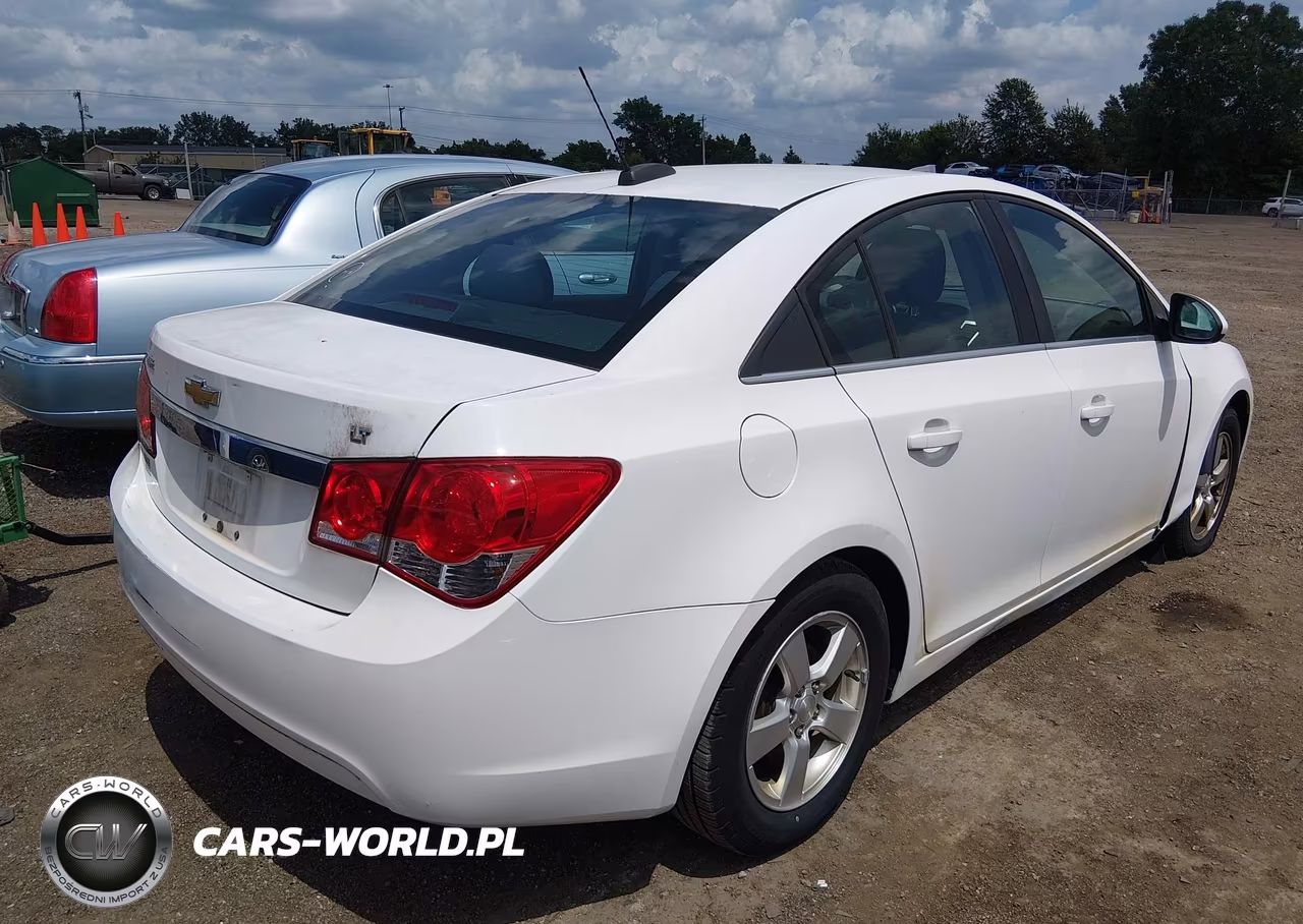 2016 Chevrolet Cruze Limited 1Lt Auto VIN:1G1PE5SB1G7116278 - 4