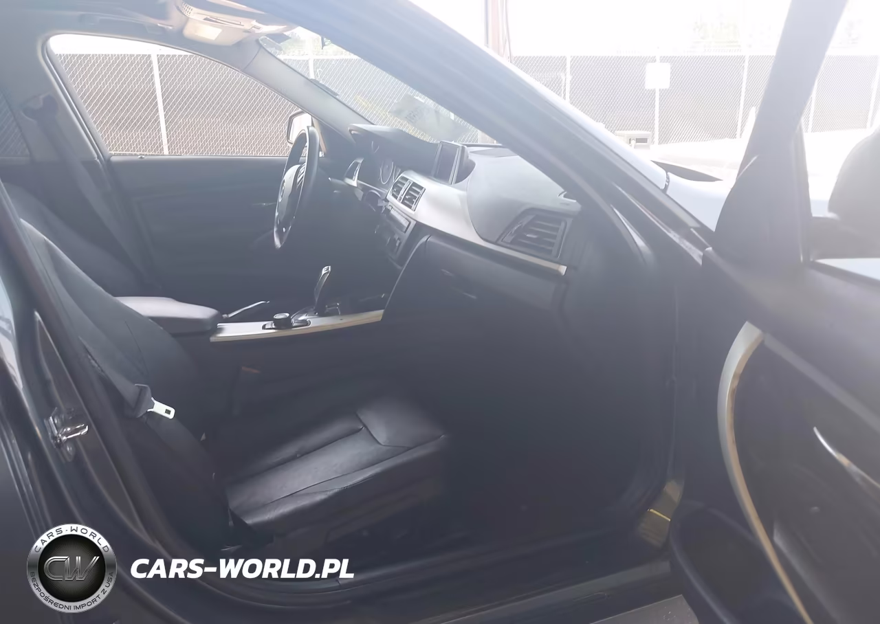 2012 BMW 328I VIN:WBA3A5C50CF342304 - 5