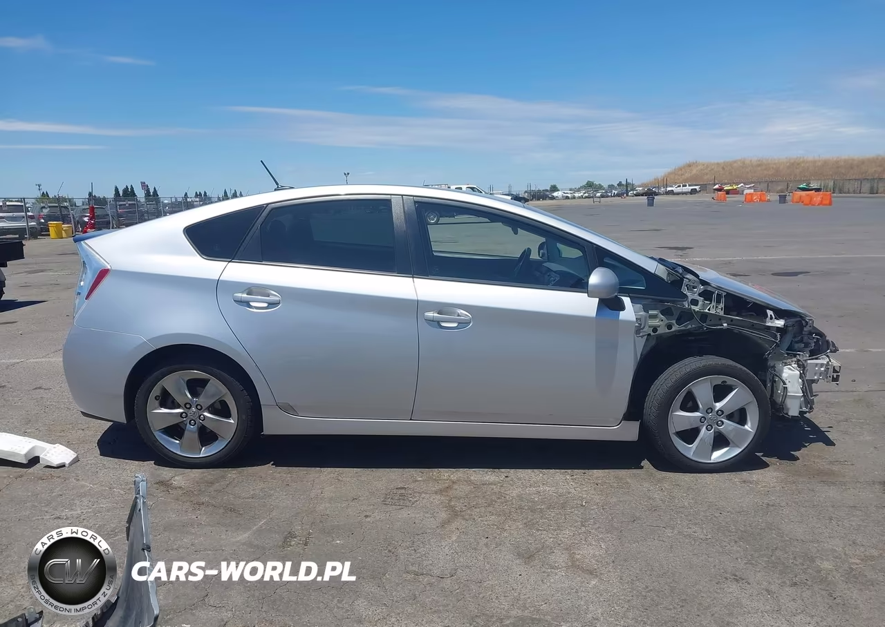 2011 Toyota Prius Five VIN:JTDKN3DU7B5344830 - 14