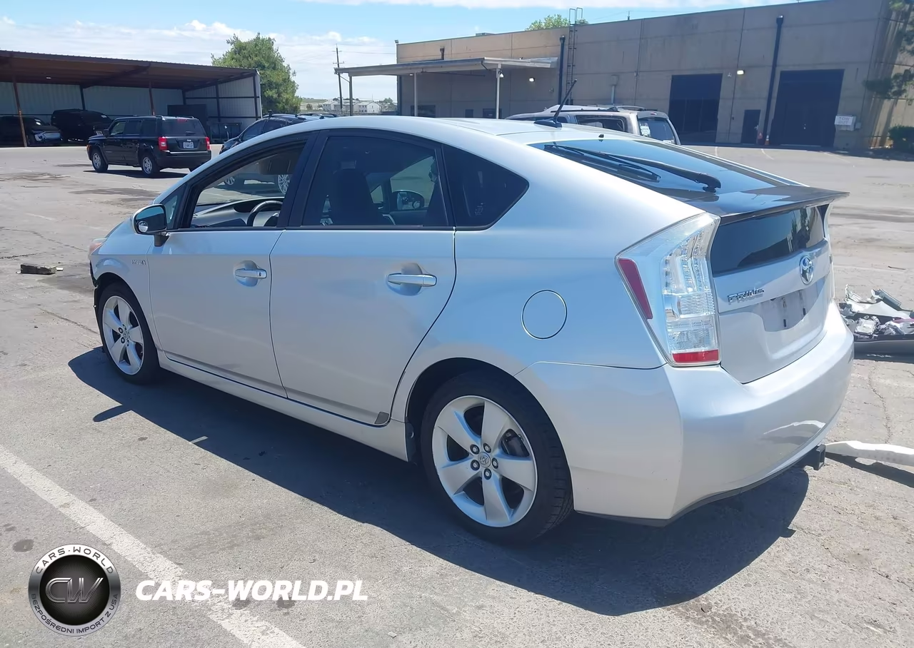 2011 Toyota Prius Five VIN:JTDKN3DU7B5344830 - 3