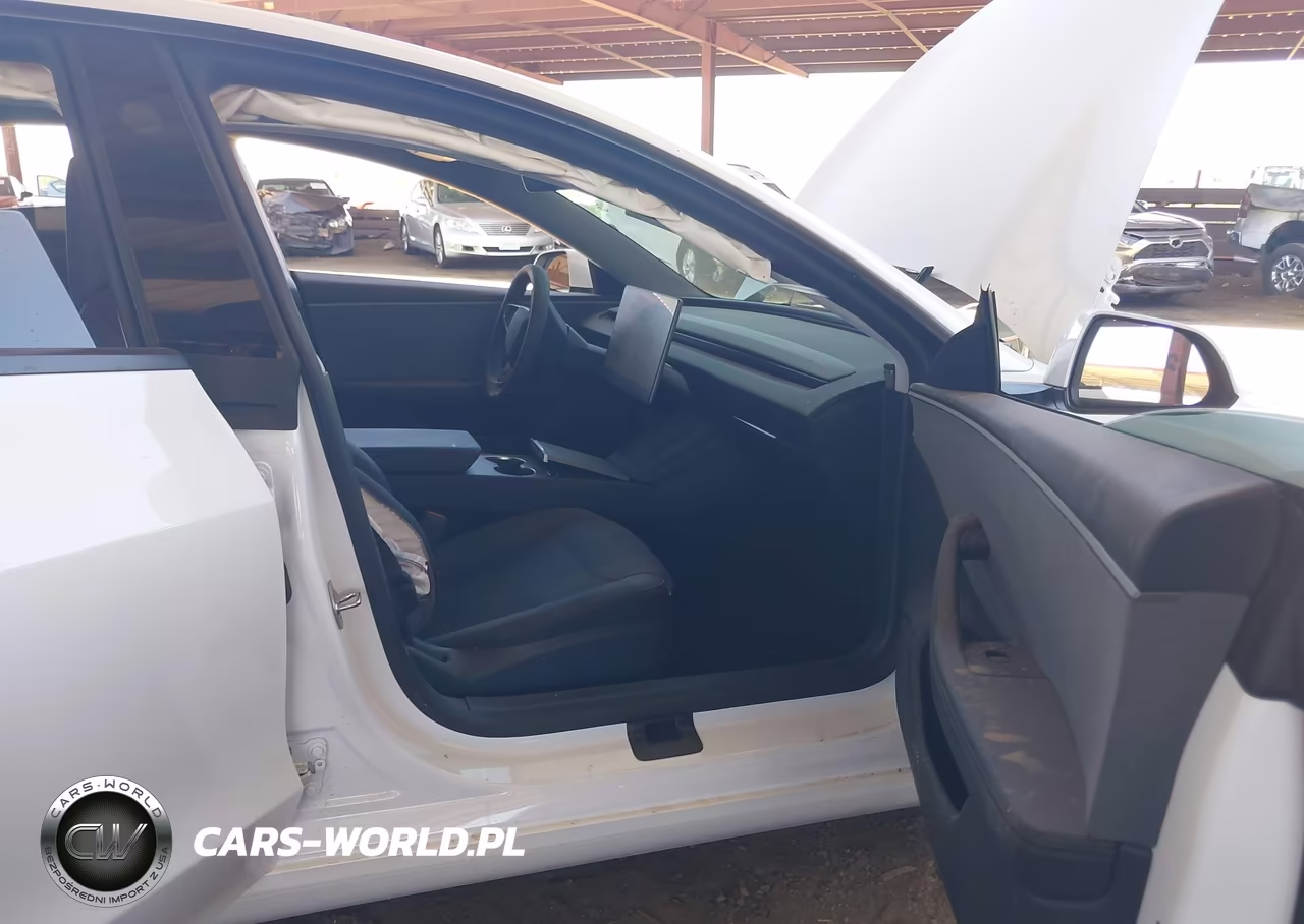 2026 Tesla Model 3 Premium Rear-Wheel Drive-Rear-Wheel Drive VIN:5YJ3E1EA4TF168039 - 5