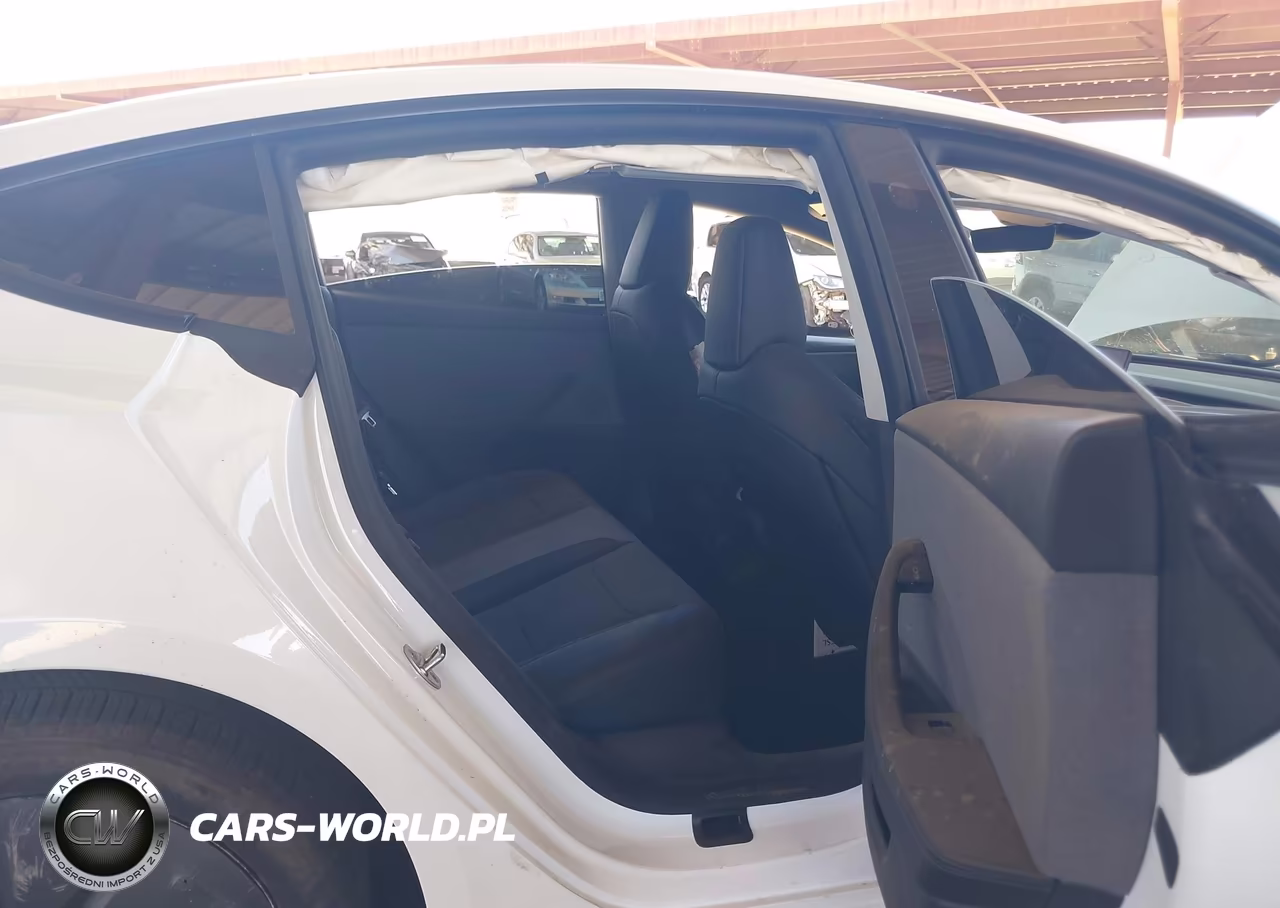 2026 Tesla Model 3 Premium Rear-Wheel Drive-Rear-Wheel Drive VIN:5YJ3E1EA4TF168039 - 8