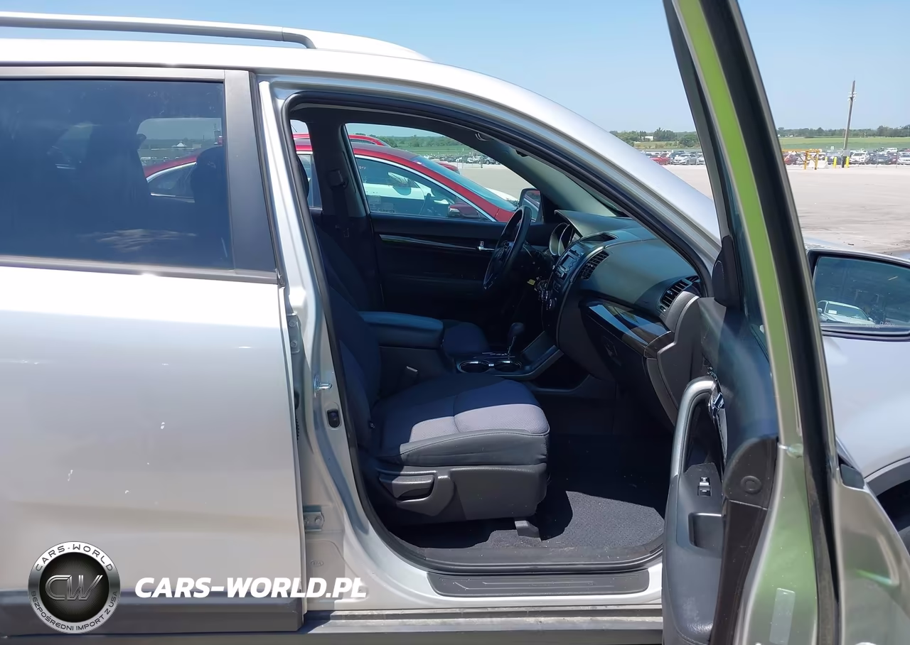 2012 Kia Sorento Lx VIN:5XYKTCA67CG268854 - 5