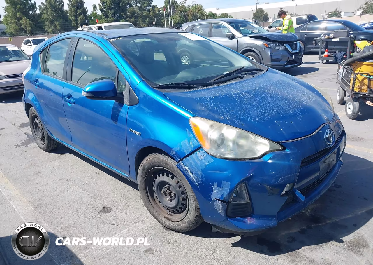 2012 Toyota Prius C One – zdjęcie 1 z 11