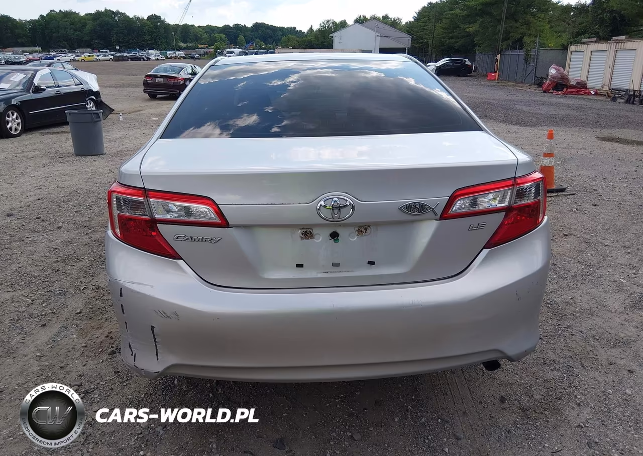 2012 Toyota Camry Le VIN:4T4BF1FKXCR207564 - 16