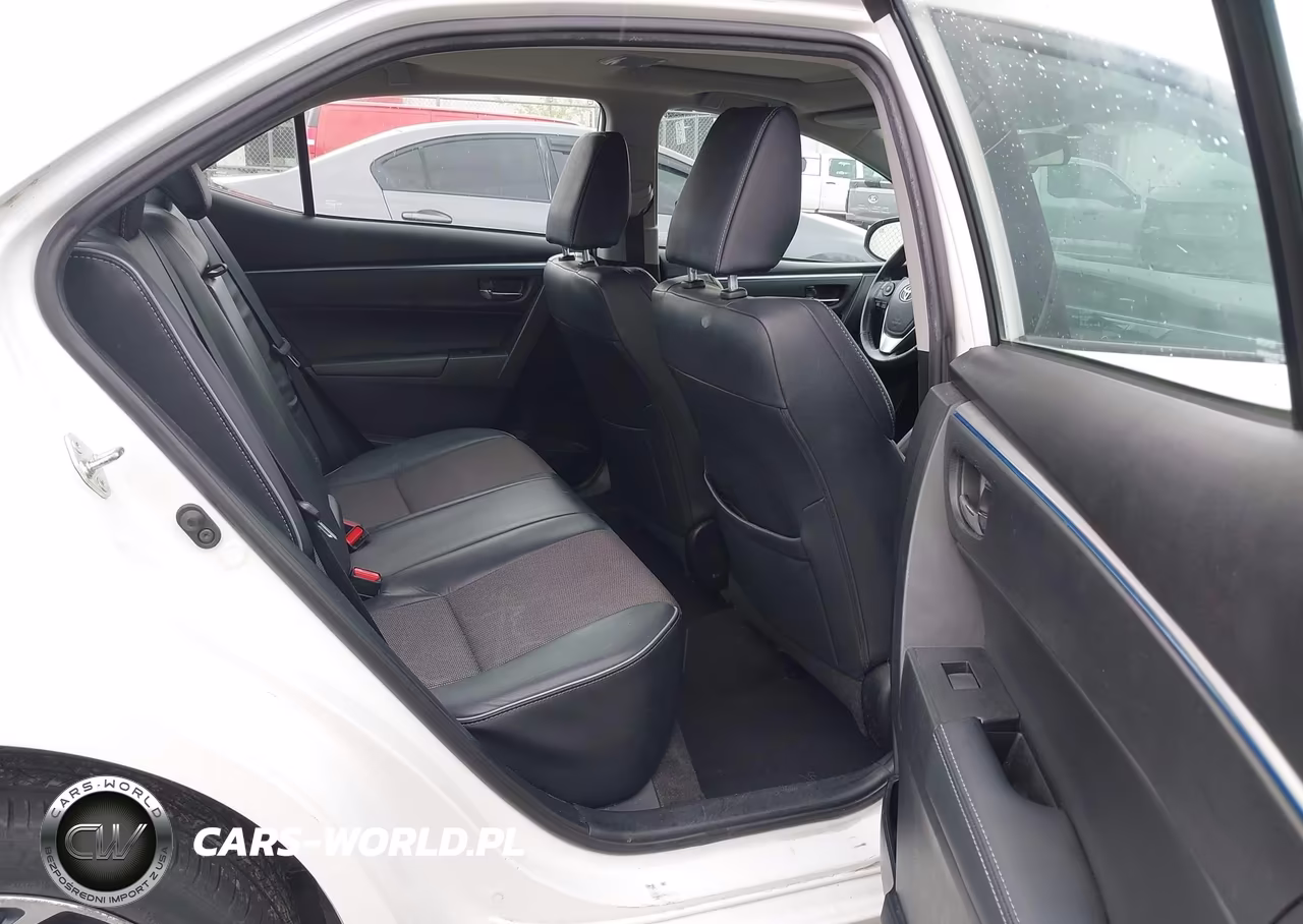 2015 Toyota Corolla S Plus VIN:5YFBURHE8FP340478 - 18