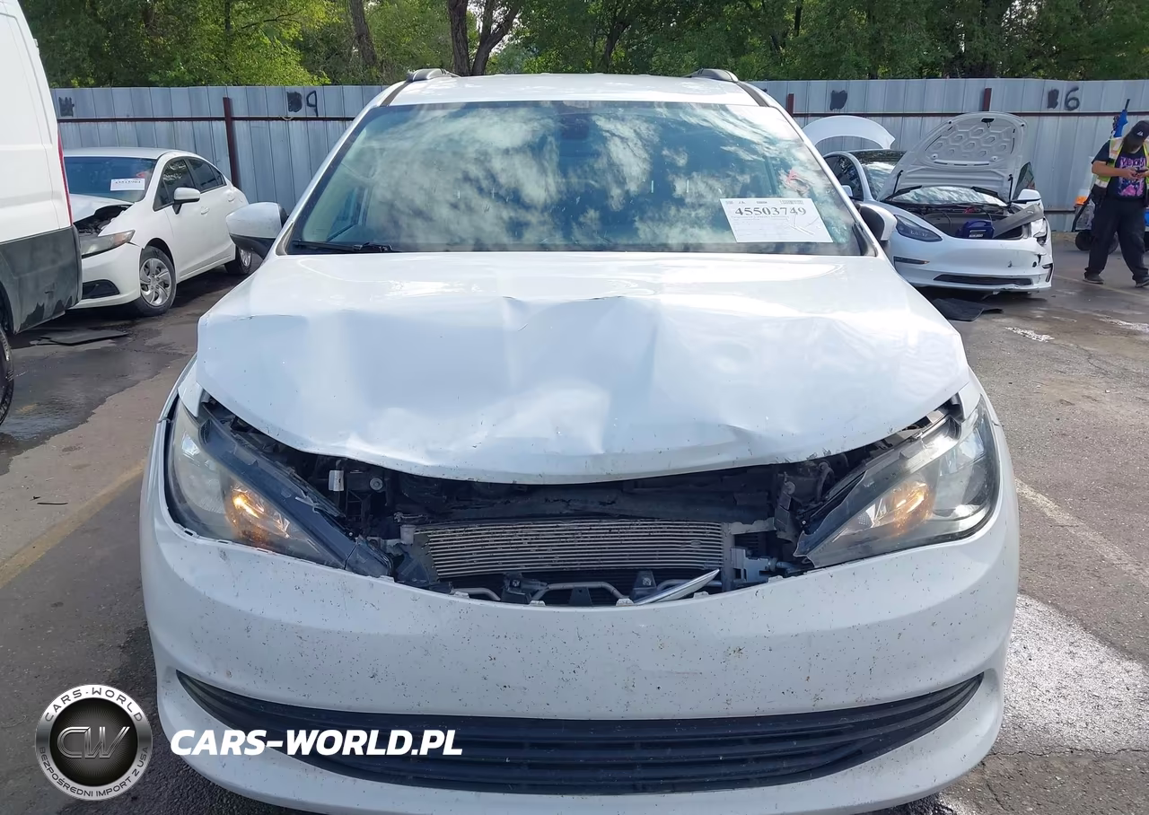 2020 Chrysler Voyager Lxi VIN:2C4RC1DG7LR176159 - 12