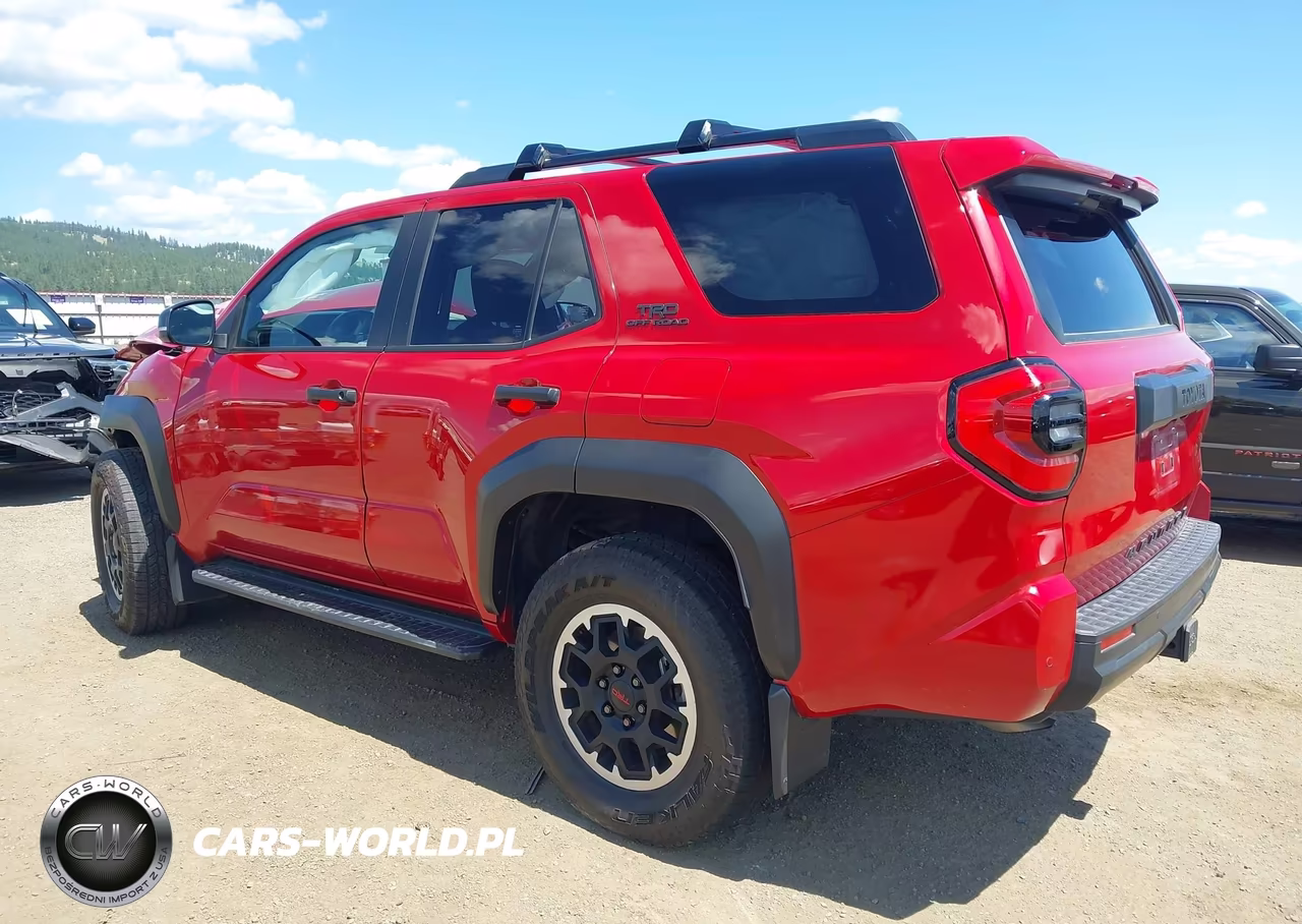 2025 Toyota 4Runner Trd Off Road VIN:JTEVA5BR5S5015896 - 3