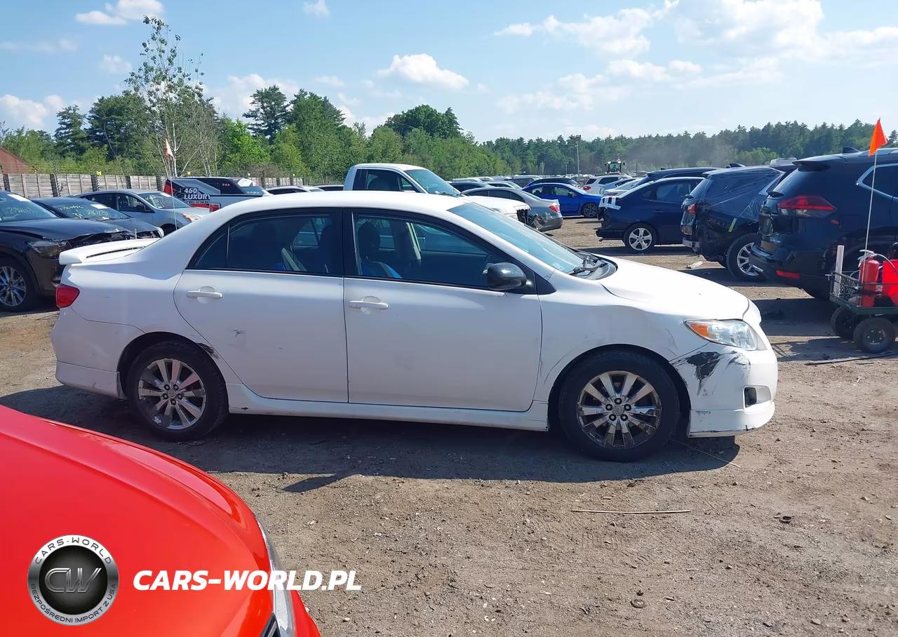 2010 Toyota Corolla S VIN:2T1BU4EE8AC305777 - 13