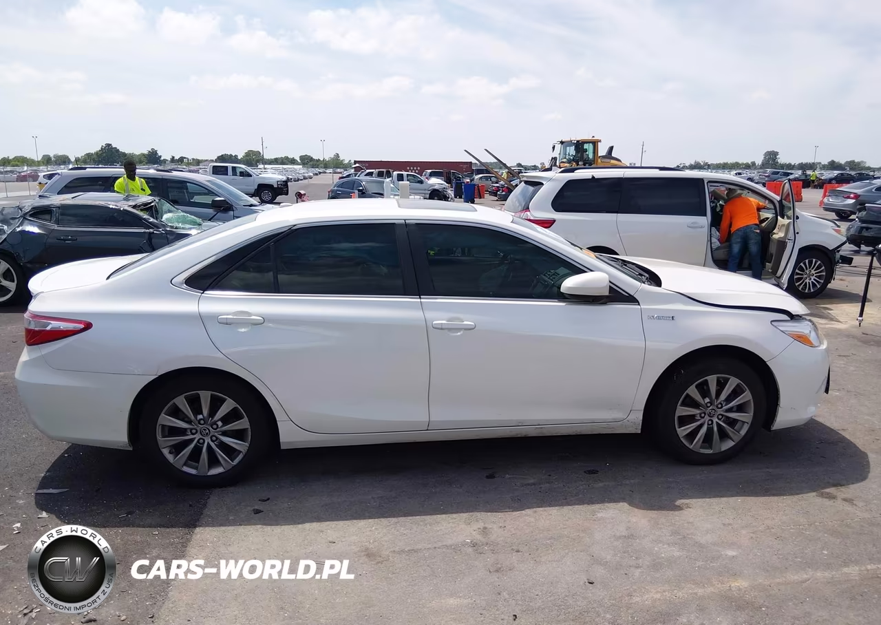 2015 Toyota Camry Hybrid Xle VIN:4T1BD1FK2FU164858 - 13