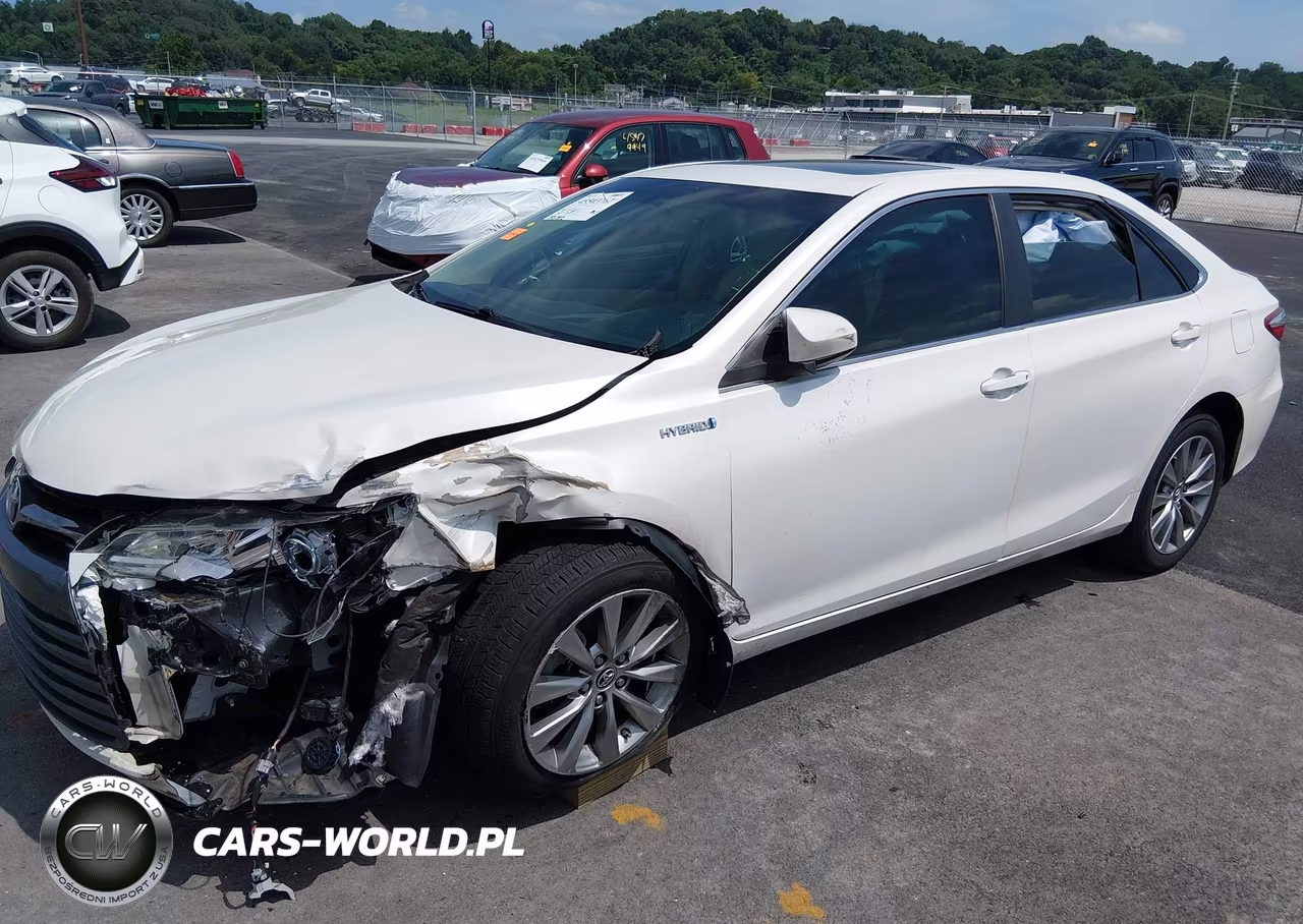 2015 Toyota Camry Hybrid Xle VIN:4T1BD1FK2FU164858 - 2