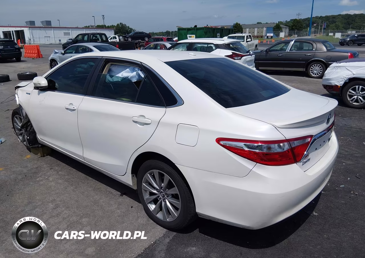 2015 Toyota Camry Hybrid Xle VIN:4T1BD1FK2FU164858 - 3