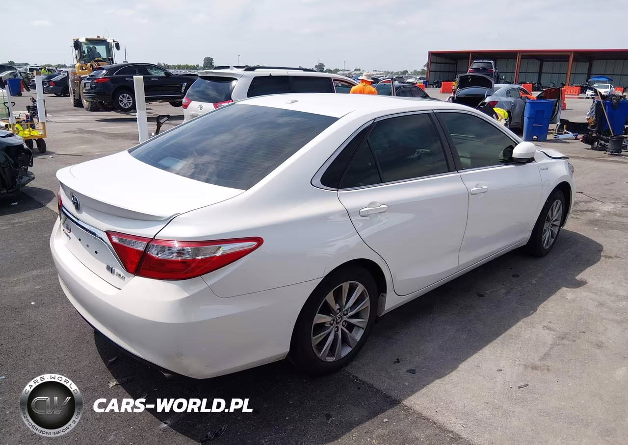 2015 Toyota Camry Hybrid Xle VIN:4T1BD1FK2FU164858 - 4