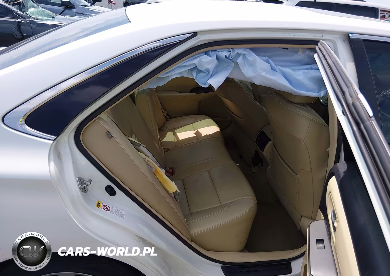 2015 Toyota Camry Hybrid Xle VIN:4T1BD1FK2FU164858 - 8