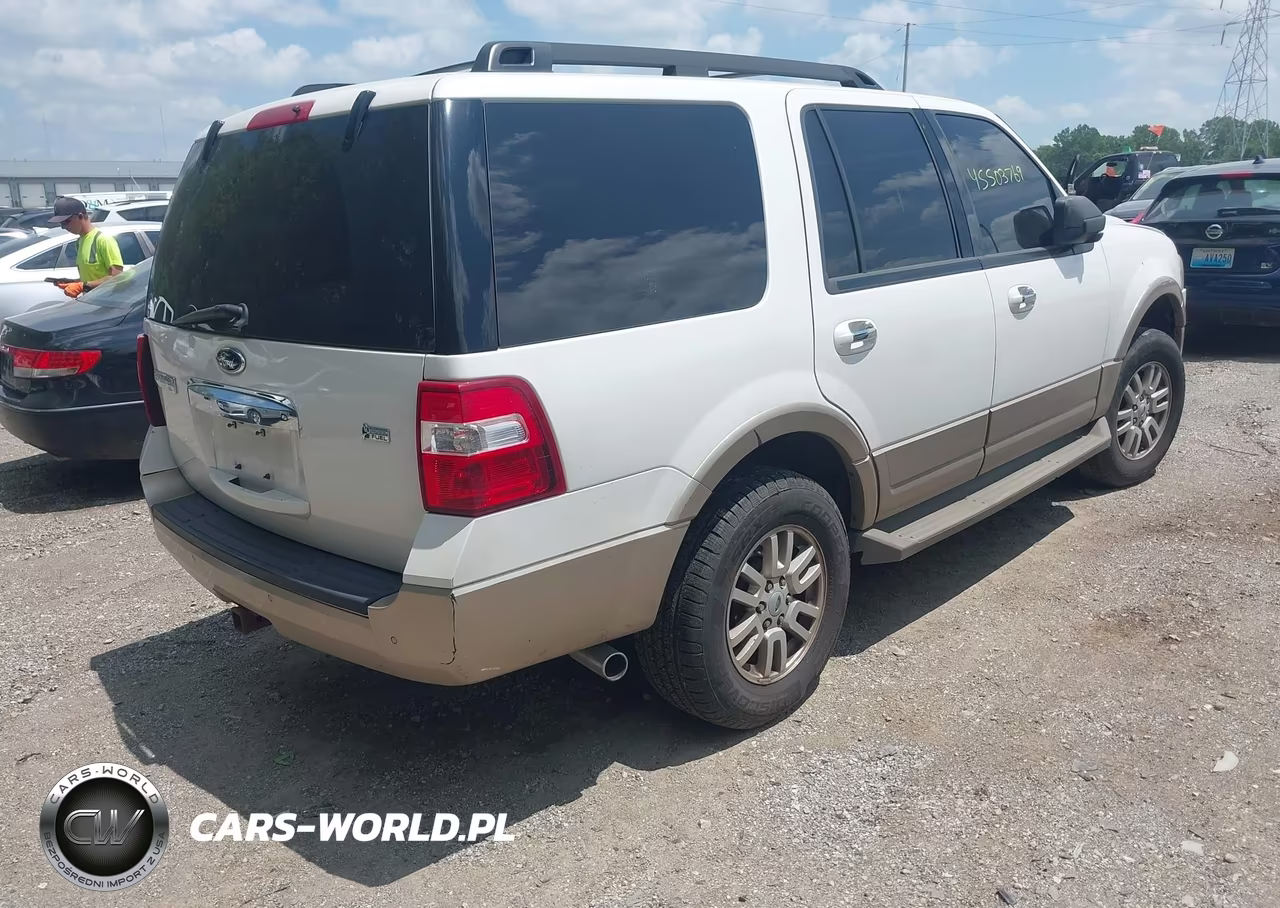 2012 Ford Expedition Xlt VIN:1FMJU1H53CEF39150 - 4