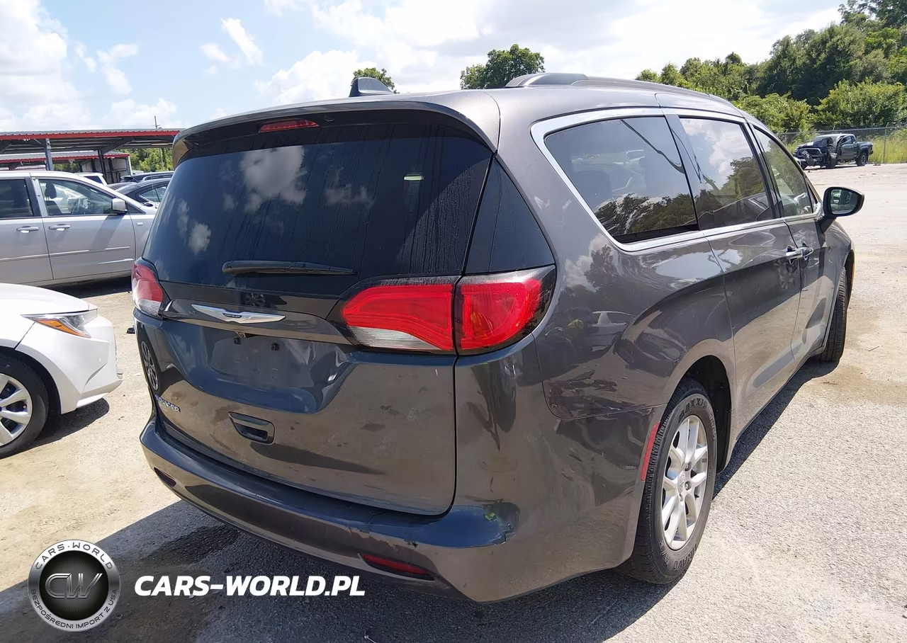 2021 Chrysler Voyager Lxi VIN:2C4RC1DG0MR545641 - 4