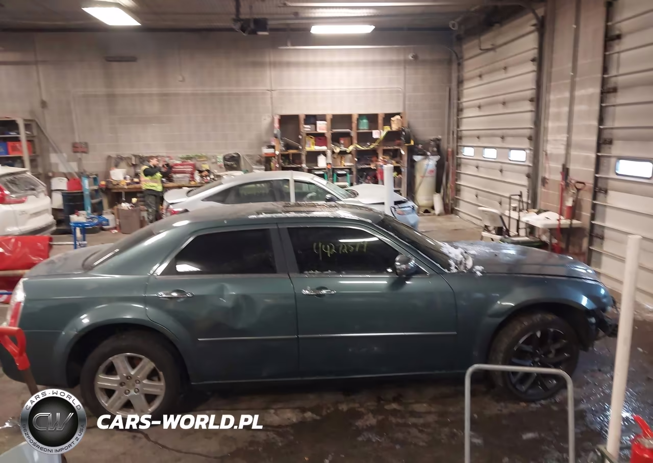2005 Chrysler 300C VIN:2C3AK63H55H661873 - 13